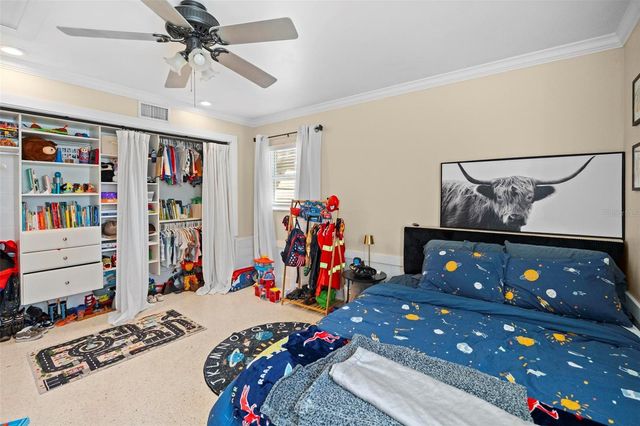 8412 LOPEZ DRIVE, Tampa, FL 33615