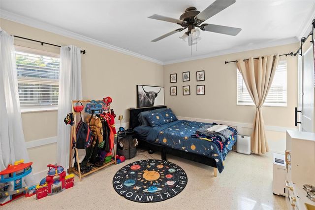 8412 LOPEZ DRIVE, Tampa, FL 33615