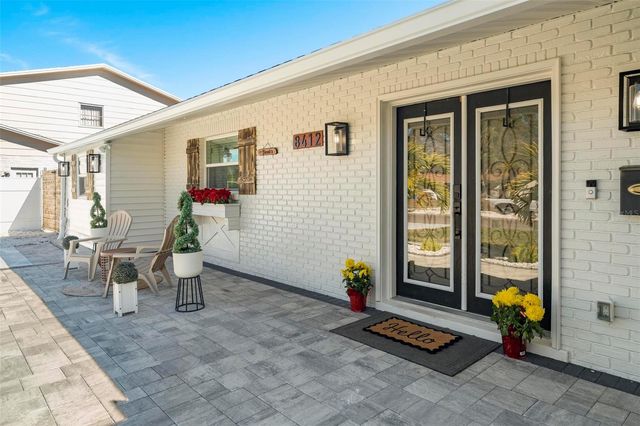 8412 LOPEZ DRIVE, Tampa, FL 33615