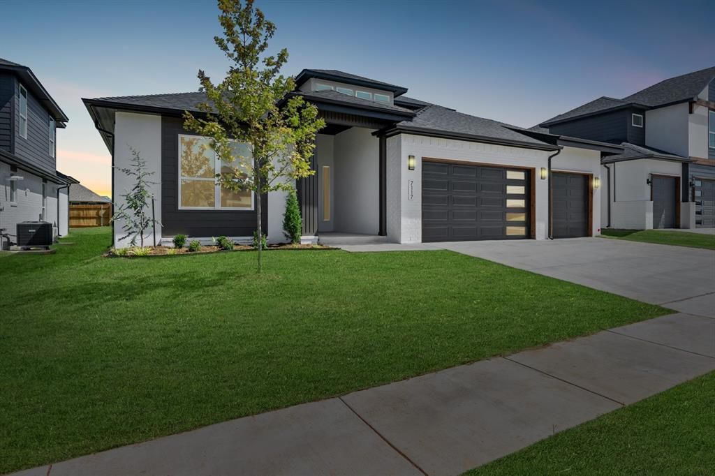 7117 NW 155th Street, Edmond, OK 73013