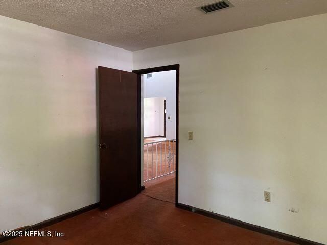 2121 SESSIONS Lane, Jacksonville, FL 32207