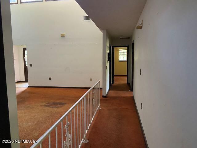 2121 SESSIONS Lane, Jacksonville, FL 32207