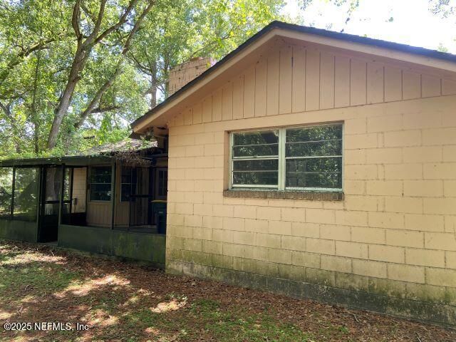 2121 SESSIONS Lane, Jacksonville, FL 32207