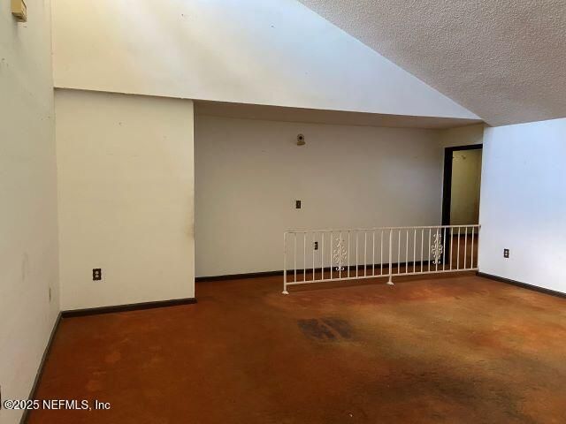 2121 SESSIONS Lane, Jacksonville, FL 32207
