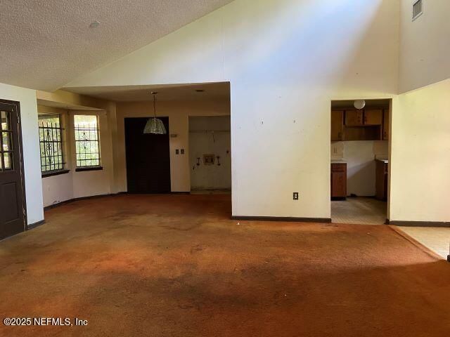 2121 SESSIONS Lane, Jacksonville, FL 32207