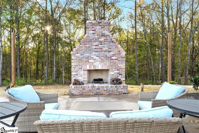 160 Smith Motors Drive, Belton, SC 29627