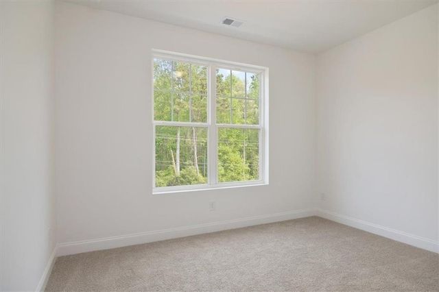 634 Oakleaf Grove Lane, Sugar Hill, GA 30518
