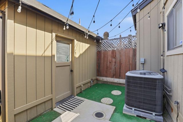 241 Gibson Drive F, Hollister, CA 95023