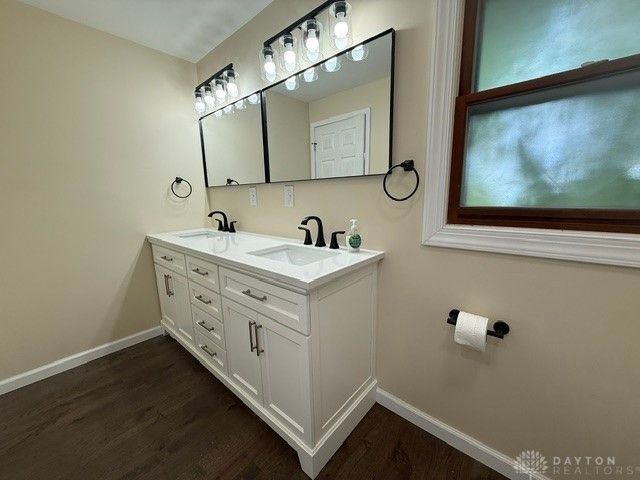 1086 Grange Hall Road, Beavercreek, OH 45430