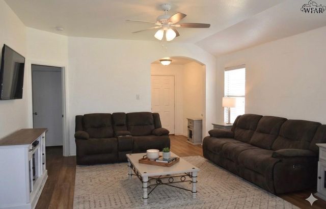 502 GLENWOOD STREET, Other, TX 76240