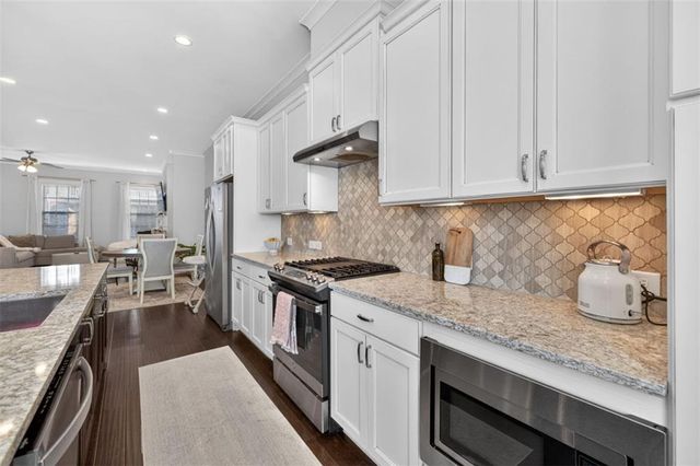 7012 Seneca Court, Roswell, GA 30076