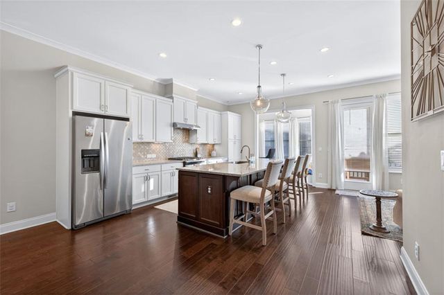 7012 Seneca Court, Roswell, GA 30076