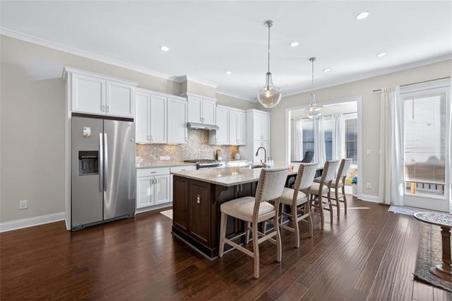 7012 Seneca Court, Roswell, GA 30076