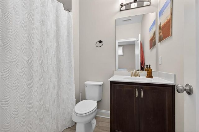 7012 Seneca Court, Roswell, GA 30076