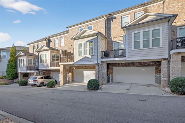 7012 Seneca Court, Roswell, GA 30076