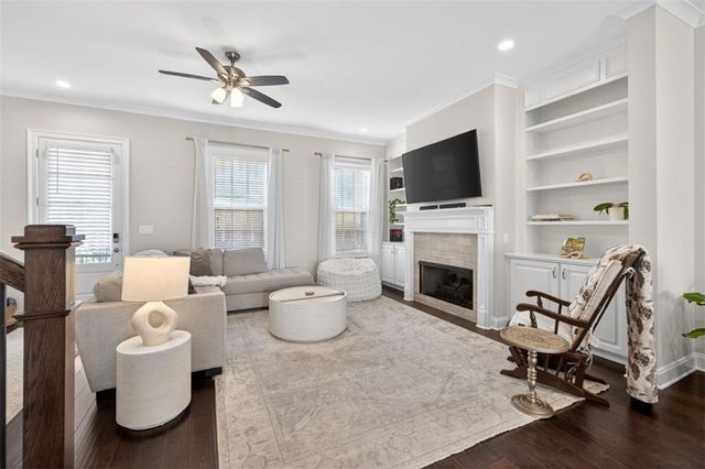 7012 Seneca Court, Roswell, GA 30076