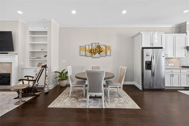 7012 Seneca Court, Roswell, GA 30076