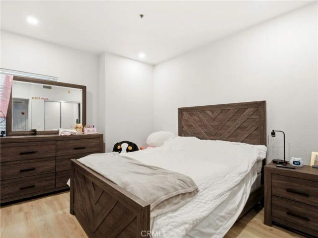 838 Pine 215, Long Beach, CA 90813