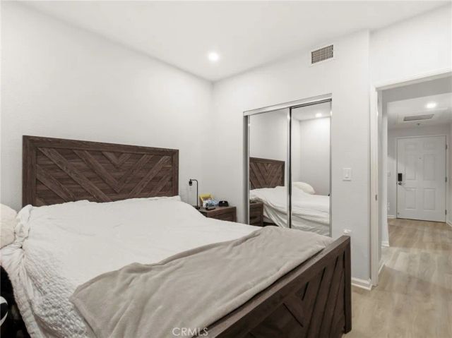 838 Pine 215, Long Beach, CA 90813