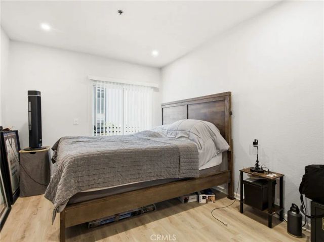 838 Pine 215, Long Beach, CA 90813