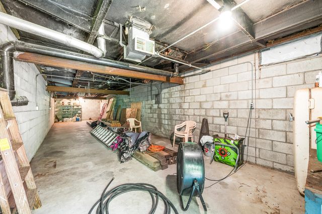 11592 80th Avenue, Mecosta, MI 49332