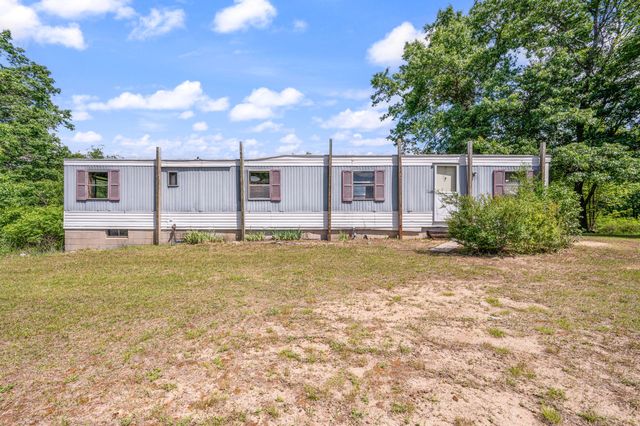 11592 80th Avenue, Mecosta, MI 49332