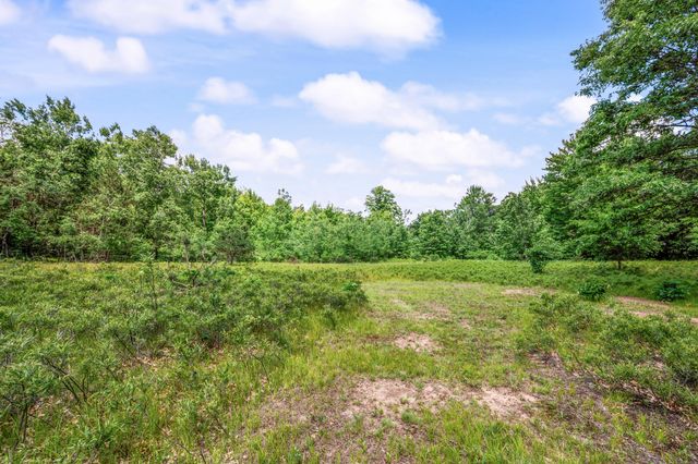 11592 80th Avenue, Mecosta, MI 49332