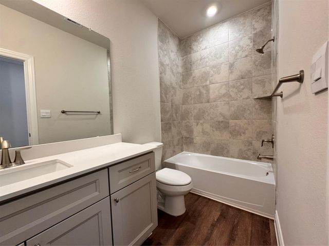 10320 Woodhill Spa Lane, Cleveland, TX 77327