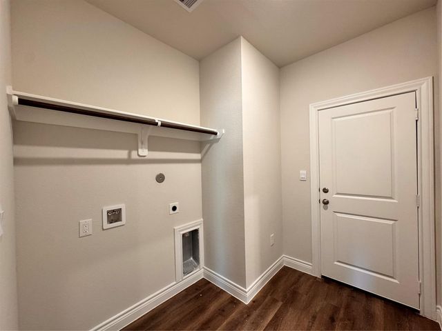 10320 Woodhill Spa Lane, Cleveland, TX 77327