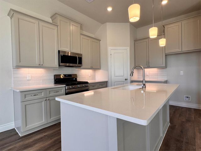 10320 Woodhill Spa Lane, Cleveland, TX 77327