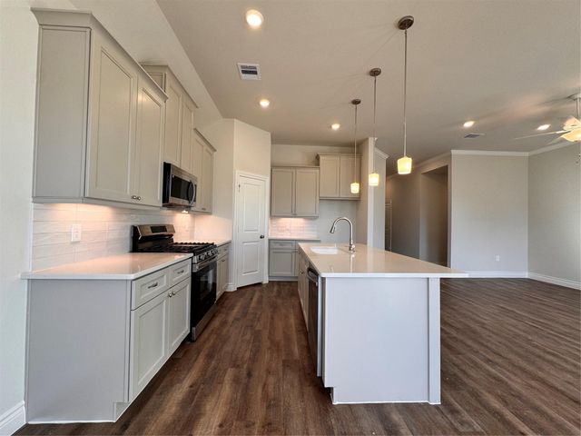 10320 Woodhill Spa Lane, Cleveland, TX 77327