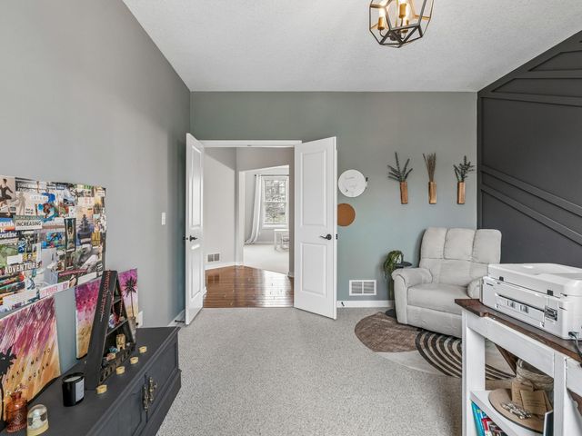 17902 74th Avenue N, Maple Grove, MN 55311