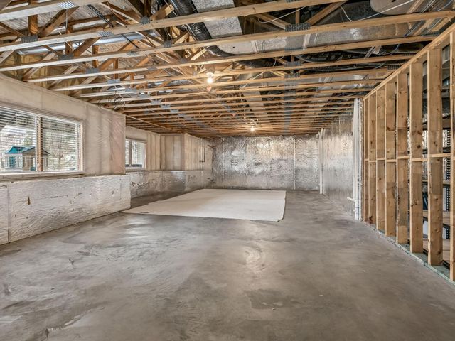 17902 74th Avenue N, Maple Grove, MN 55311