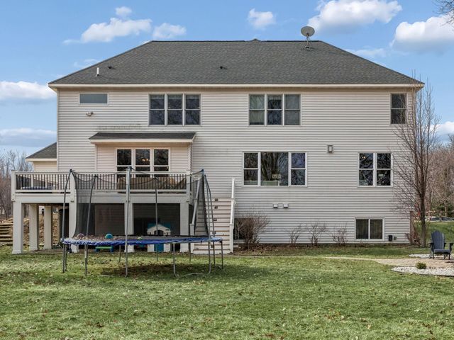 17902 74th Avenue N, Maple Grove, MN 55311