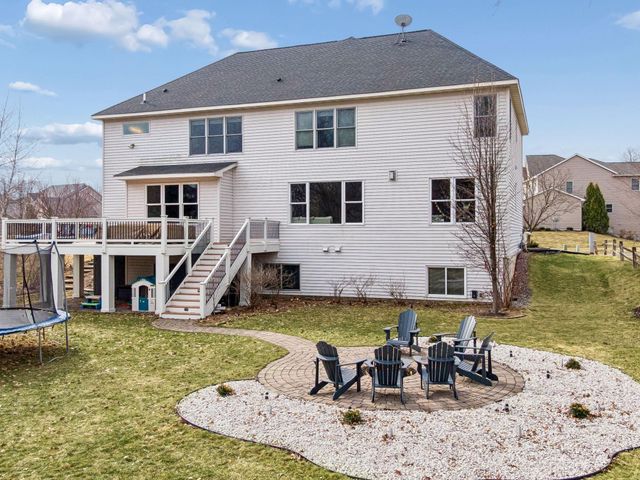 17902 74th Avenue N, Maple Grove, MN 55311