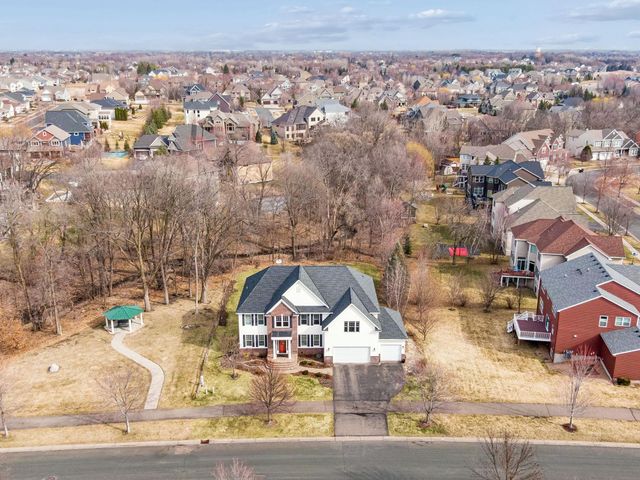 17902 74th Avenue N, Maple Grove, MN 55311