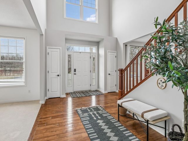 17902 74th Avenue N, Maple Grove, MN 55311