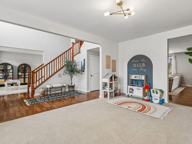 17902 74th Avenue N, Maple Grove, MN 55311