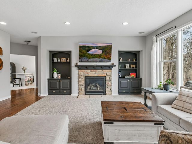 17902 74th Avenue N, Maple Grove, MN 55311