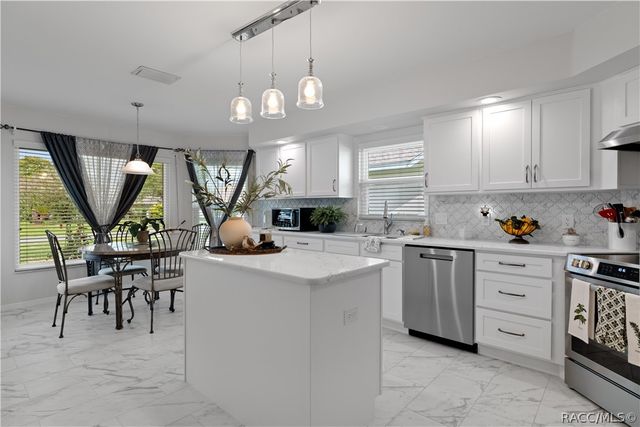 4271 N Stewart Way, Beverly Hills, FL 34465