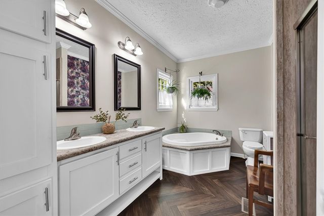 94 George Alewine Road, Due West, SC 29639