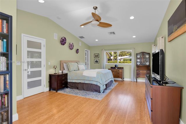 11625 SW 70th Avenue, Pinecrest, FL 33156