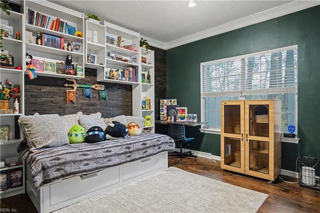 1612 Willow CV, Newport News, VA 23602