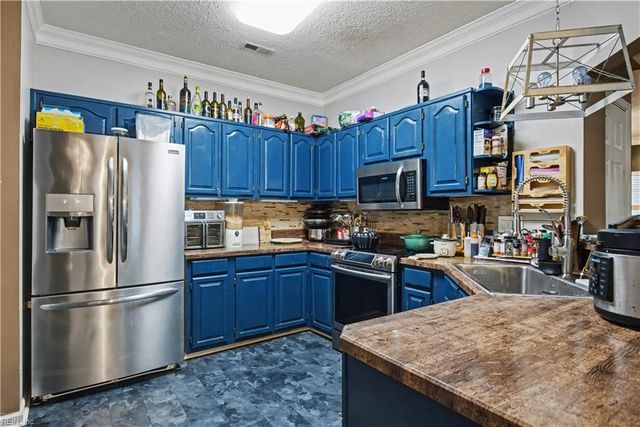 1612 Willow CV, Newport News, VA 23602