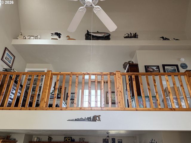 8818 Sw PANORAMA Rd, Terrebonne, OR 97760