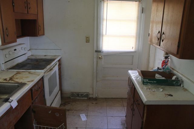1024 Woodrow AVE SE, Roanoke, VA 24013