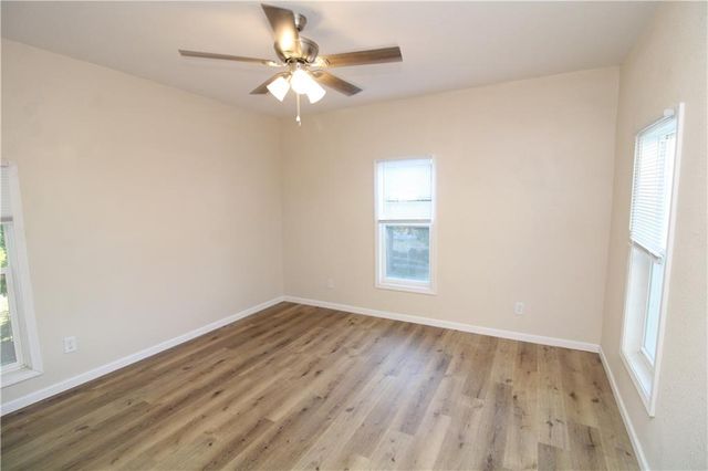 2702 Seneca Street, St Joseph, MO 64507