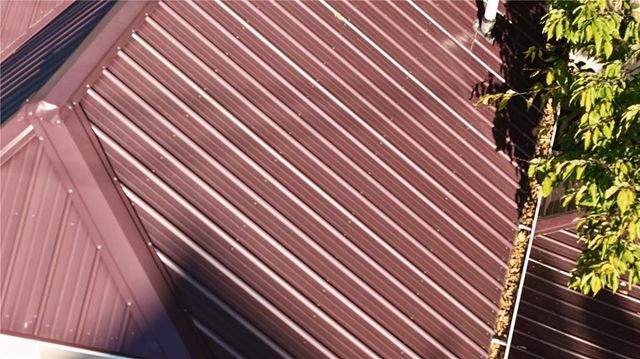 2702 Seneca Street, St Joseph, MO 64507