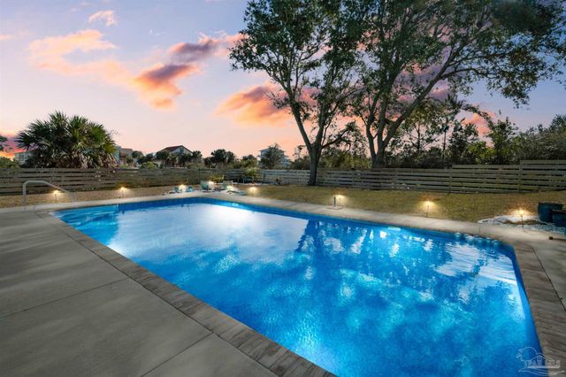 5683 Grande Lagoon Dr, Pensacola, FL 32507