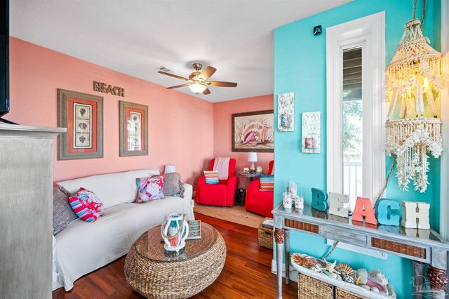 5683 Grande Lagoon Dr, Pensacola, FL 32507